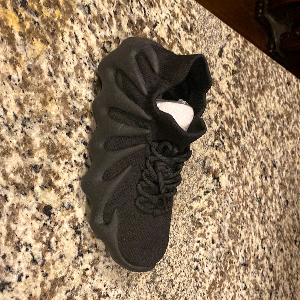 Black laced up shoes (Yeezy dark slate shoes inspired)